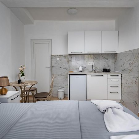 Apartmani Kaan พอดโกริกา ภายนอก รูปภาพ